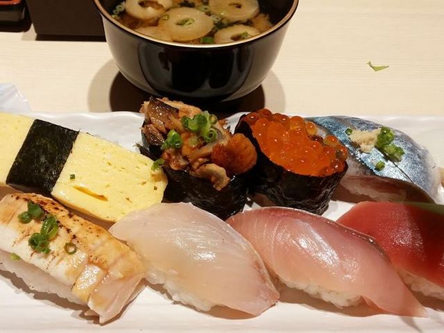 上昼にぎり_海天すし示野店