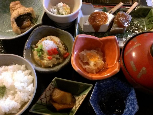 豆腐定食_とうふ吉祥
