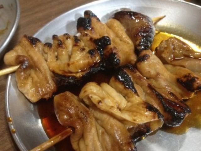 モツ部位の串_石田屋