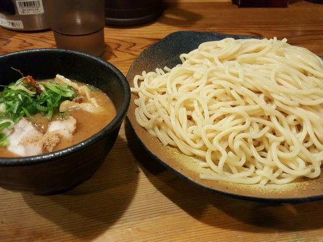 特盛でーす_つけ麺 本丸