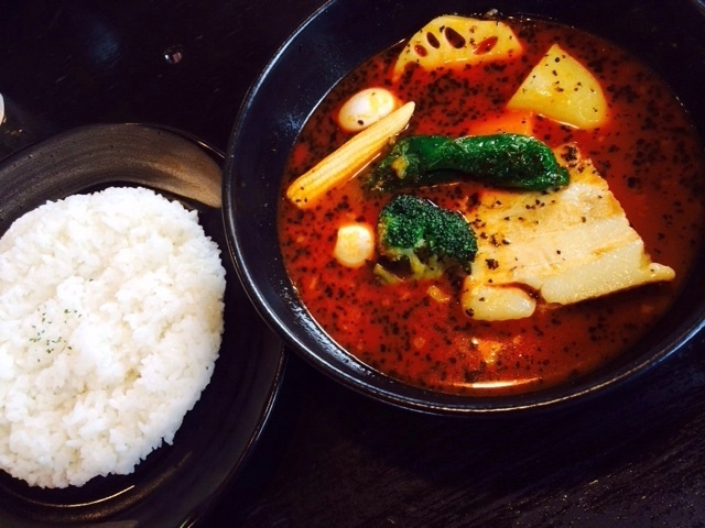 ポークカレーのエビスープ_Curry&Cafe SAMA 大谷地店