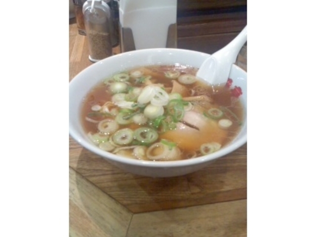 しょうゆラーメン_游亀亭