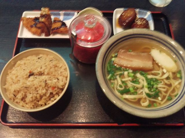 沖縄そば_守礼そば