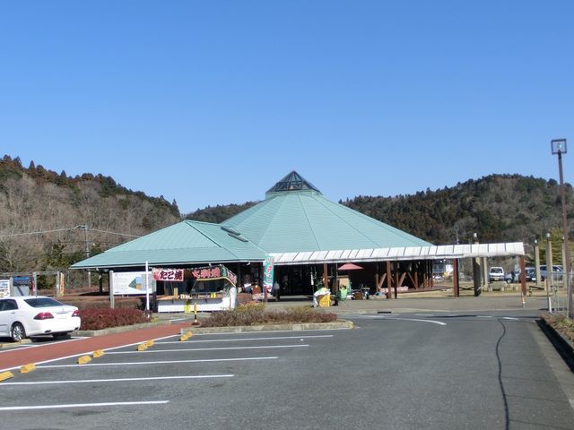 外観_道の駅 ふれあいパーク・きみつ きみつふるさと物産館