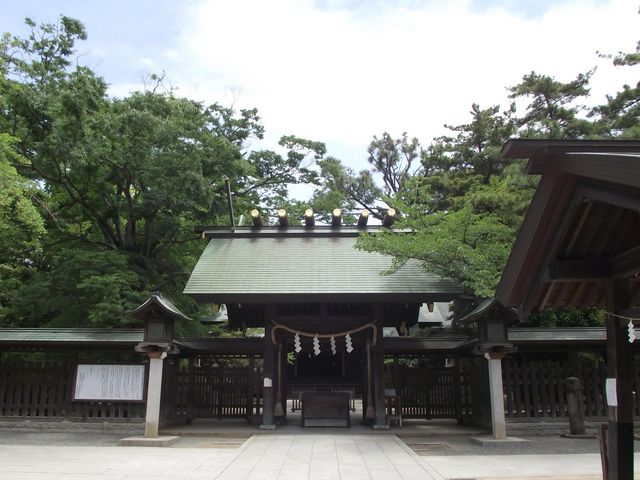 拝 殿_船橋大神宮