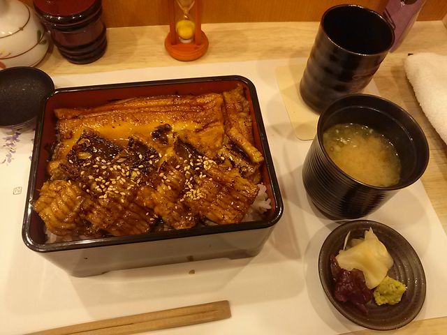 ばかしあい。_つきじ芳野・吉弥