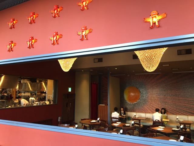 お店もラグジュアリーな雰囲気です!_RIGOLETTO WINE AND BAR