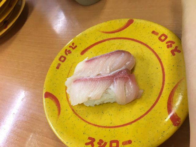 一皿100円とは思えない美味しさ!_スシロー 大和店