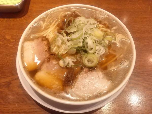 バリ煮干しらーめん☆_中華そば つし馬