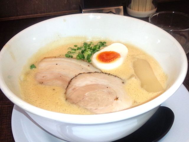 しょうゆラーメン_みつ葉