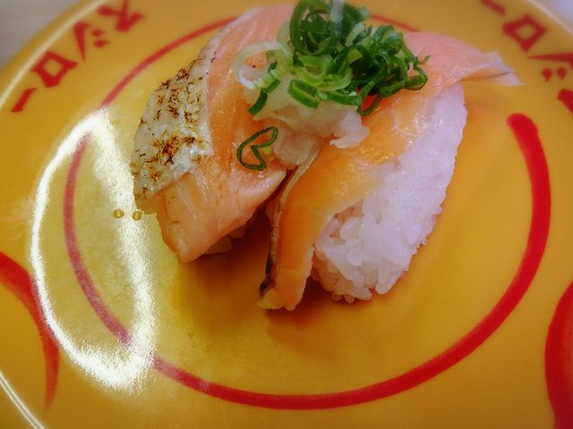 サーモン_スシロー 富田林店