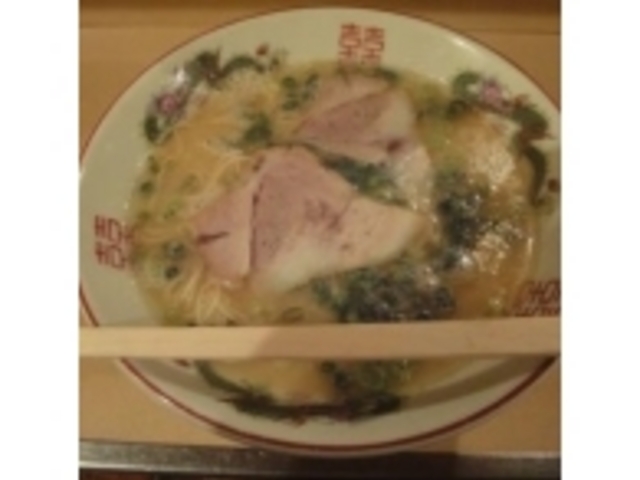 とんこつラーメン_まるよし
