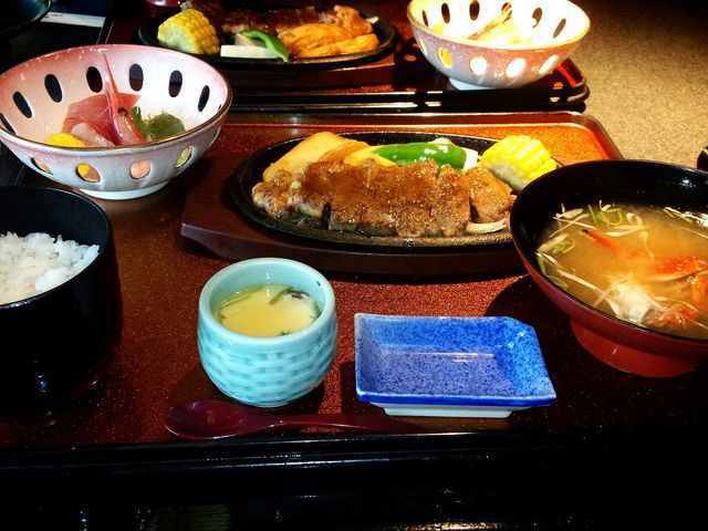 ステーキ_せんざん 青葉台店