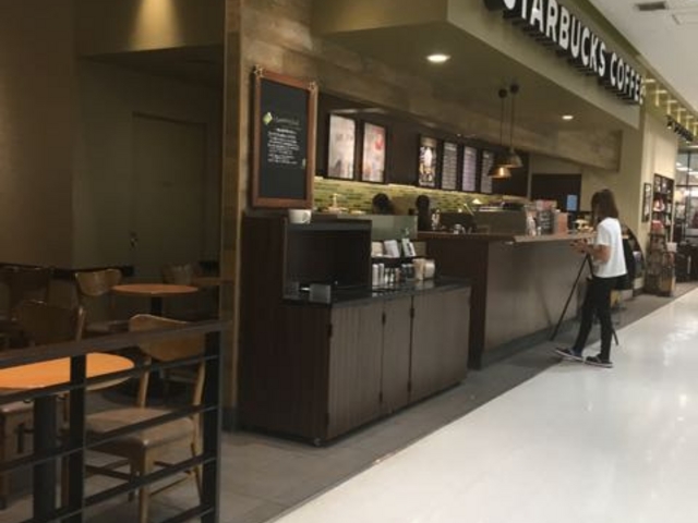 落ち着いた空間です_スターバックス・コーヒー 湘南台イトーヨーカドー店