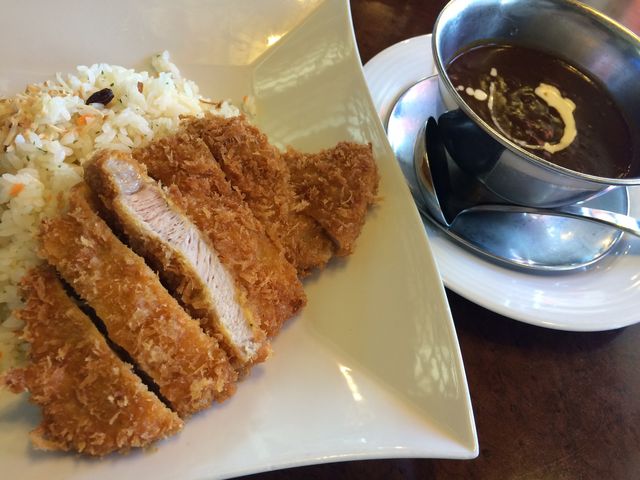 カツカレーです_アムール