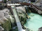 にょろどんさんの湯滝の燈篭の投稿写真1