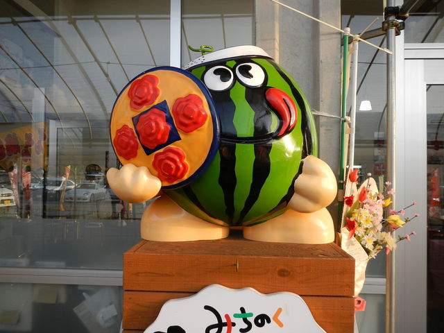 すいかキャラ_道の駅・尾花沢・花笠の里ねまる