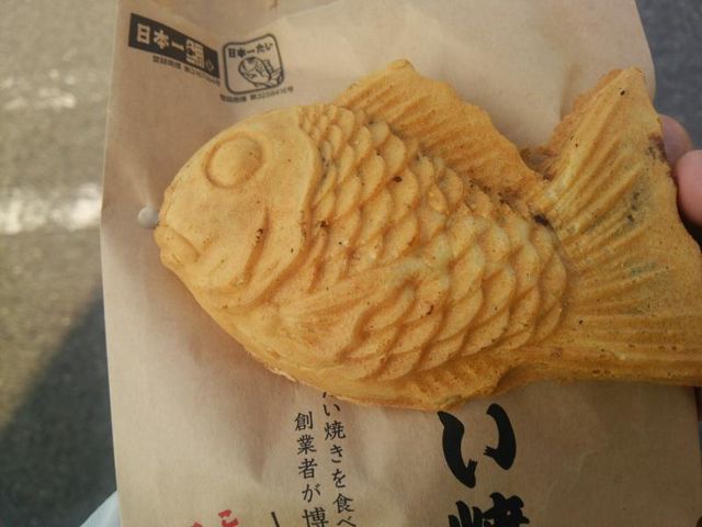 いい焼き加減です_日本一たい焼き 大阪富田林店