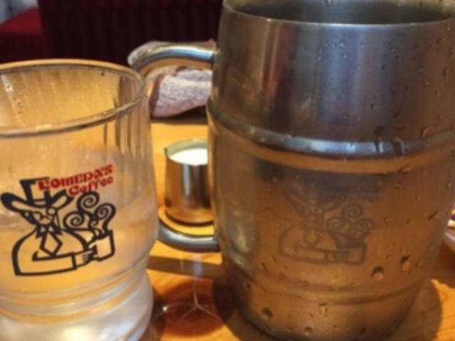 ビックサイズのアイスコーヒーです。_コメダ珈琲店 荻窪南口店