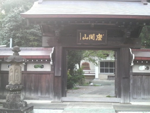 心岩寺の参道_心岩寺