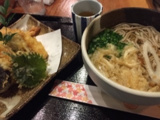 てんぷらセットです。_祖谷そば もみじ亭