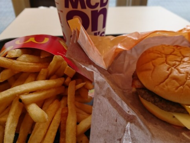 マクドナルド三宮センター街店