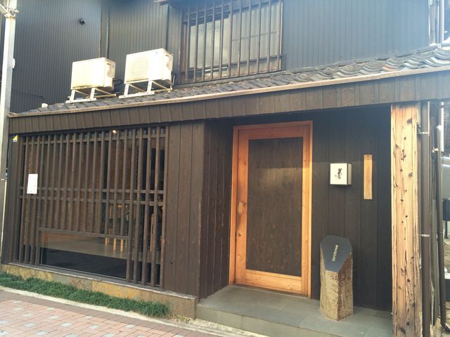 外観もお洒落_かしわ屋 こばやし