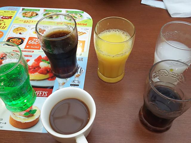 ドリンクバー_ガスト 高槻東店