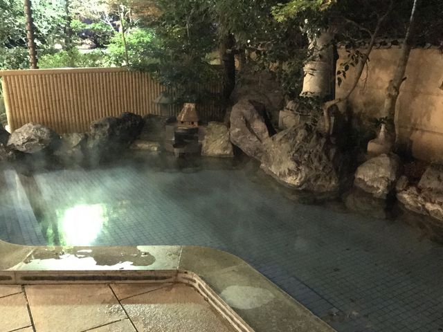 琵琶湖グランドホテルの露天風呂_おごと温泉