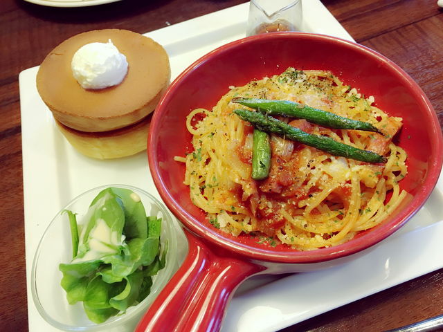 パンケーキとパスタのセット_星乃珈琲店 岡崎店