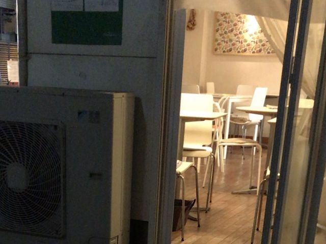 落ち着く_イタリアンデリ&カフェ フィランジェーリ
