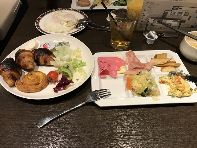 LUXE DINING HAPUNA(リュクスダイニング ハプナ)