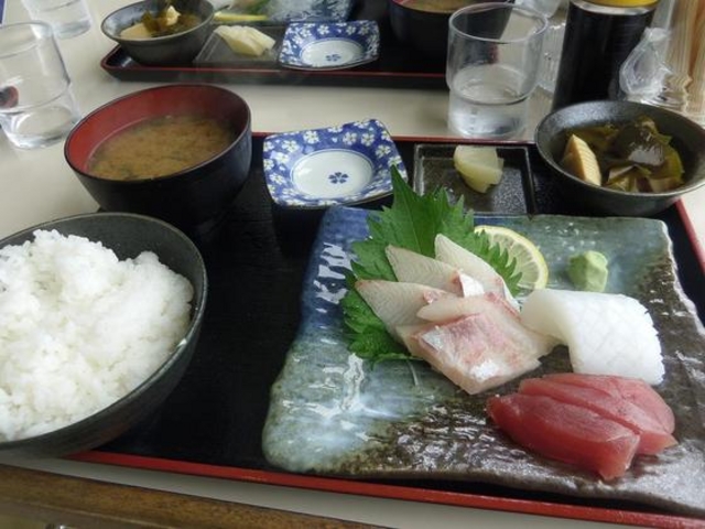 刺身定食¥1000_フィッシュテラス はし長