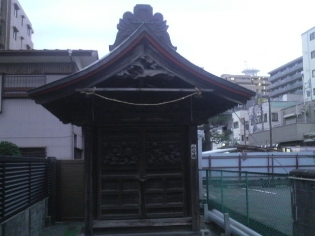 大鷲神社のお社です_大鷲神社