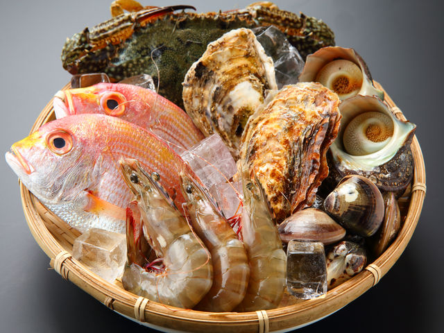 地獄蒸しセット「竹」/3,800円程_丸栄鮮魚 べっぷ駅市場