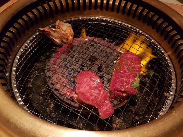 煙の吸いも良かった!_カルビの王様 古川橋店