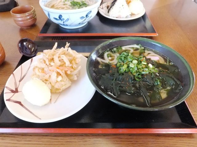 わかめうどん(小)+かきあげ+玉子天ぷら→648円_こてつ