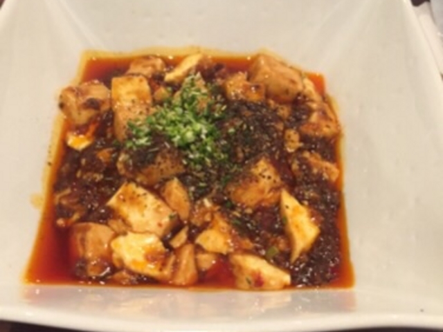かなり辛い麻婆豆腐です。_同源楼四川小吃