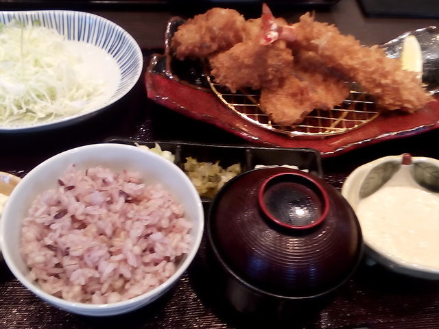 欲張りなセット。とろろは別です_とんかつ浜勝 福岡大池店
