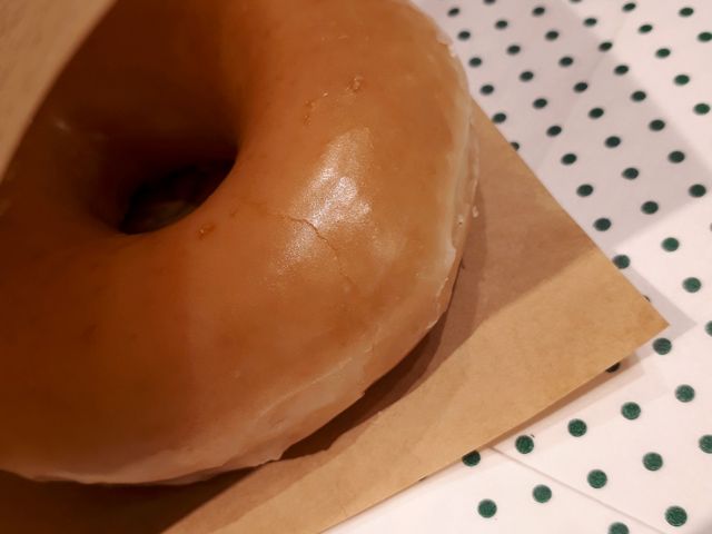 オリジナルグレーズド_クリスピー・クリーム・ドーナツ・渋谷シネタワー店