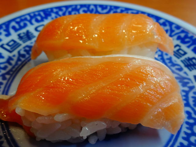 とろサーモン_くら寿司池田西店