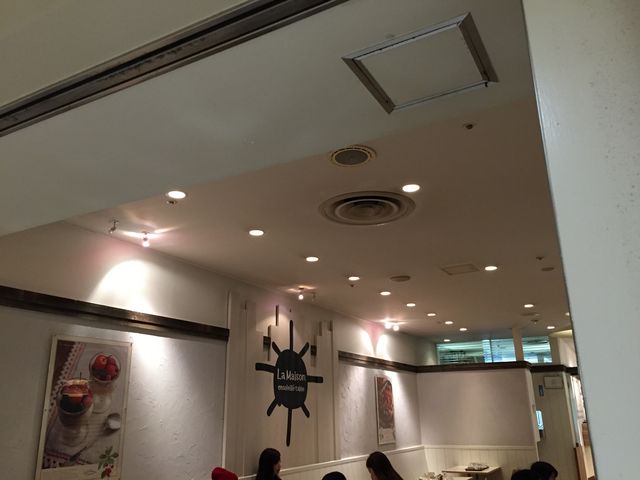 ゆったり過ごせます。_La Maison ensoleille table ラ メゾン アンソレイユターブル