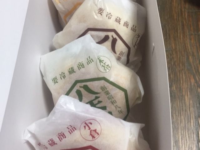 味も色々_八天堂 品川店