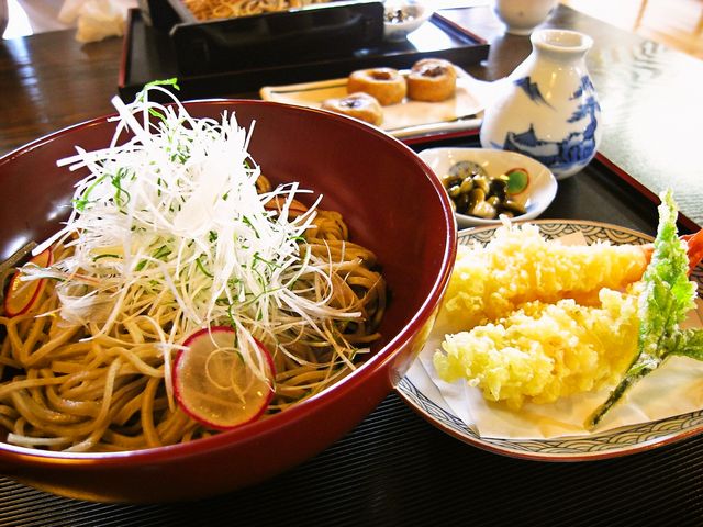 天ぷらのセット_利根川蕎麦店