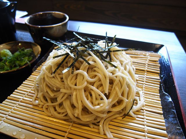 信州なのでそばもいただきましたが、普通かなー。_食事処 鬼の厨