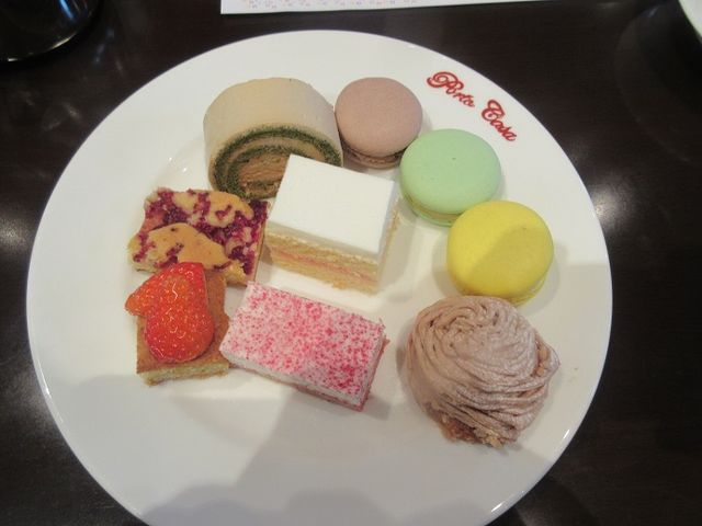 ケーキなど_ポルトカーサ