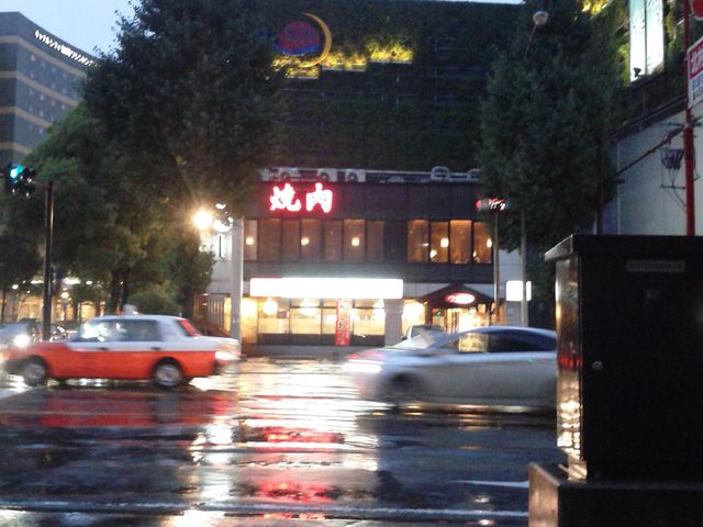 外観_炭火焼肉ウエスト キャナル前店