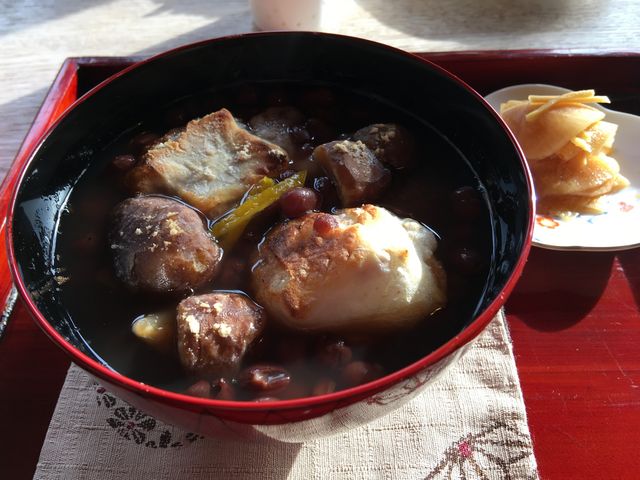 冬はおぜんざいもあります。_たまご色のケーキ屋さん