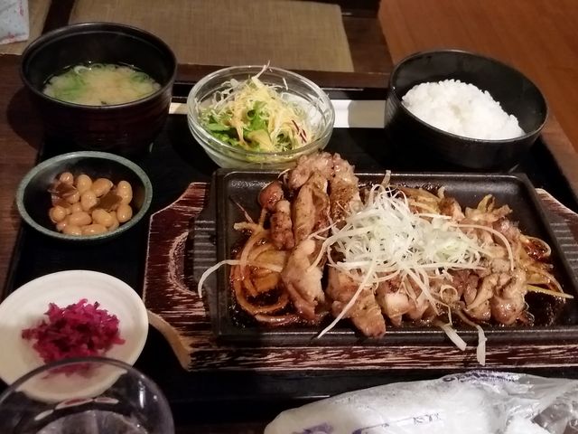定食_もも焼き 大山