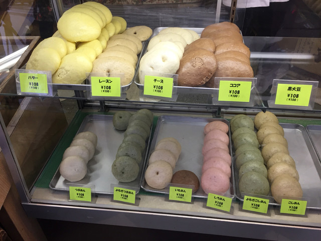 種類豊富_労研饅頭たけうち本店